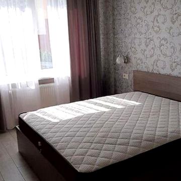 Сдам красивую 1к  Небесная сотня Новострой Счетчик на тепло