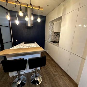 Сдам 1комнатную квартиру в ЖК Салют( бульвап Славы)