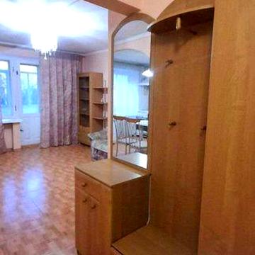 Здається в оренду 1 кімнатна квартира від власника