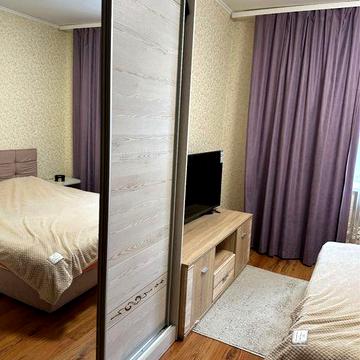 Продам 2х квартиру Власник Гетьманська 50