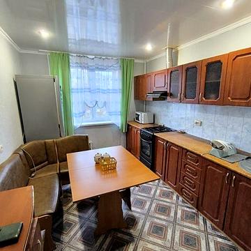 Аренда 3х-комн.кв. ул. Староднепровская(Воронежская) 5/9