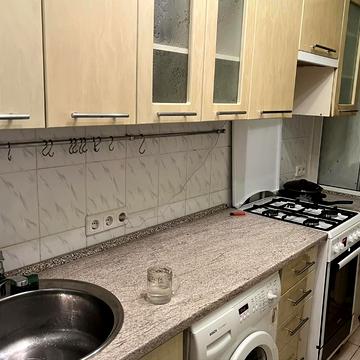 Жуля Верна бульв. (Ромена Роллана), 14