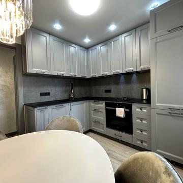 Межигірська вул., 61