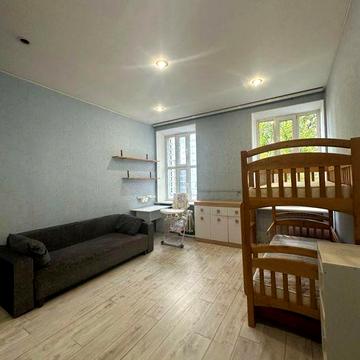 Трехкомнатная сталинка