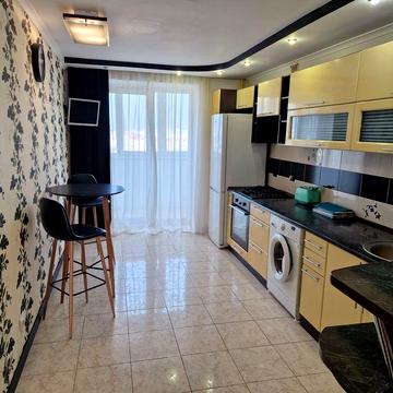 Оренда 2 кімнатної квартири поруч центру