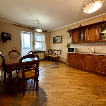 Левка Лукяненка вул. (Маршала Тимошенка), 29