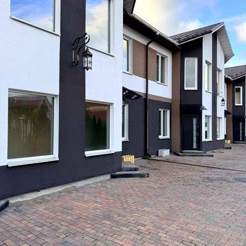 Продам Таунхаус з Наповненням. Автономне Газове Опалення. Без Комісії