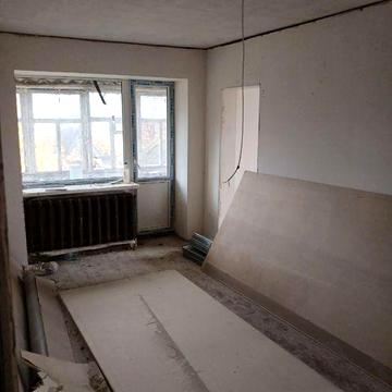 Продам три кімнатну квартиру