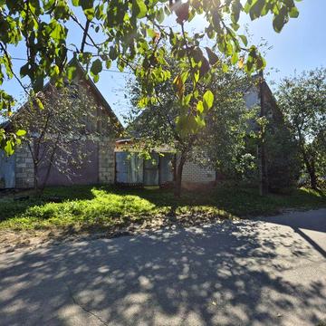 Продам будинок в центрі м. Городня