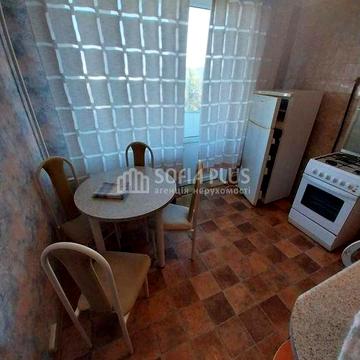 Срочно! 2к, Березняківська вул. 30а, недорого