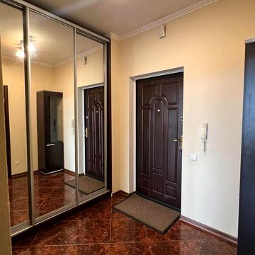 Регенераторна вул., 4 к1