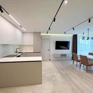 Золотоустівська вул., 25