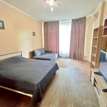 Мокра вул. (Кудряшова), 16