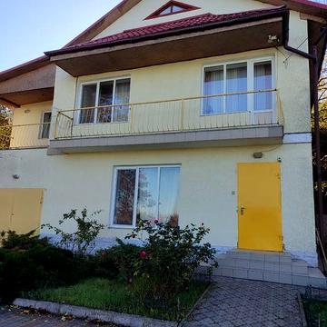 Аренда 2х уровневого коттеджа