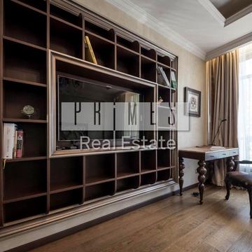 Андрія Верхогляда вул. (Михайла Драгомирова), 12