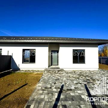 Петра Угляренка, 1