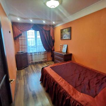 Симиренка вул., 5