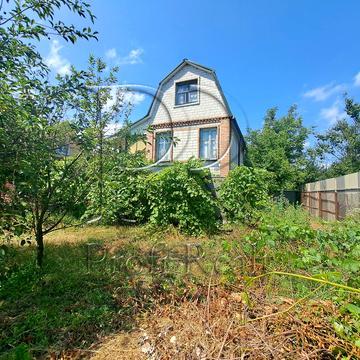 Зарічна вулиця