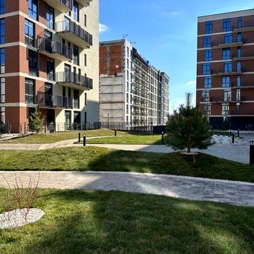 Продаж 1кім. / Перша секція / Тераса / Вигляд на ліс  / Perfect Life ЖК Perfect life