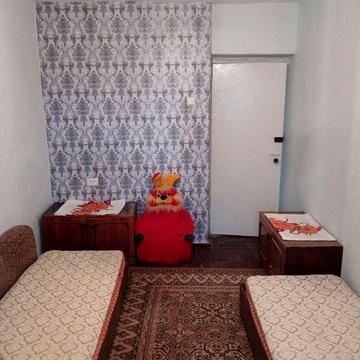 Сдам квартиру 3-х комн Рабочая - Уральская