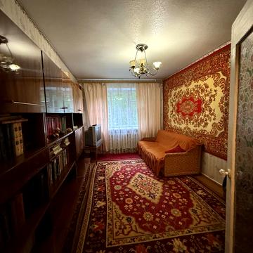 Молодіжна вул., 3/2