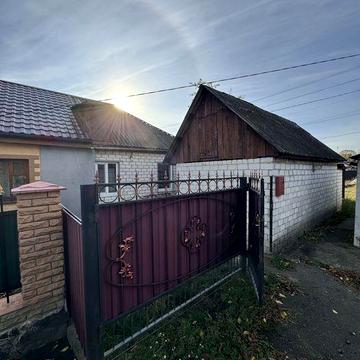 Продам півбудинка в с. Плоске, Черкаської області