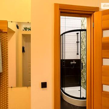 Продаж 2к Квартира Міхновських Братів вулиця