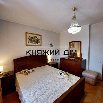 Дарвіна вул., 4