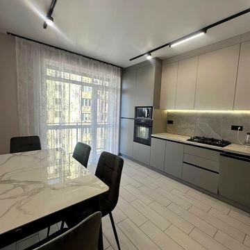 Довженка, 31В