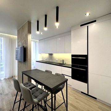 Зарічна вул., 4