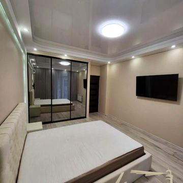 Соборний просп. (Леніна), 171