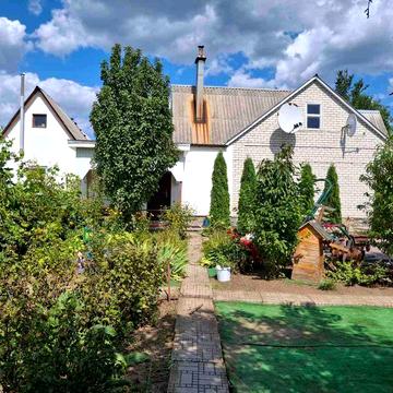 Продам цегляний кап. будинок в центрі Солоницівка можна по сертифікату