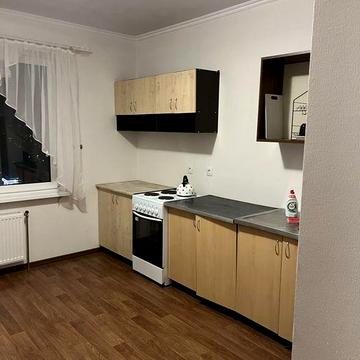 Моторний провулок,11/Б;Голосеев.район,2х комнатна-80м2,20поверх