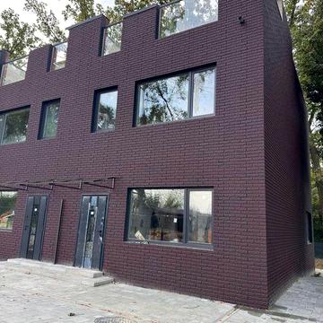 Кутовий таунхаус 116м2 + 4.1сотки землі!