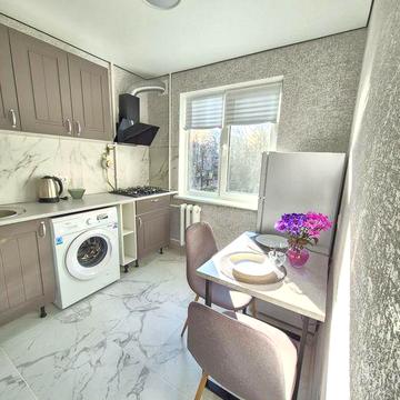 Перша здача 2-к квартири з ремонтом по вул.Мрії!метро Нивки,Сирець 10х