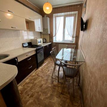 Продаж 3к.кв-ри, по вул. Г. України, з Автономкою!