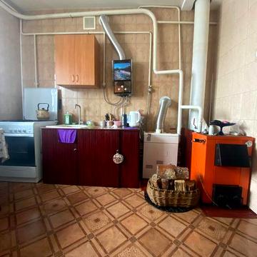 Продам трьох кімнатну квартиру