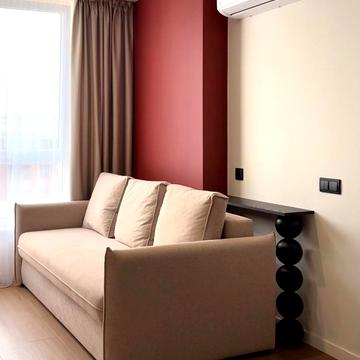 Євгена Коновальця вул., 44а