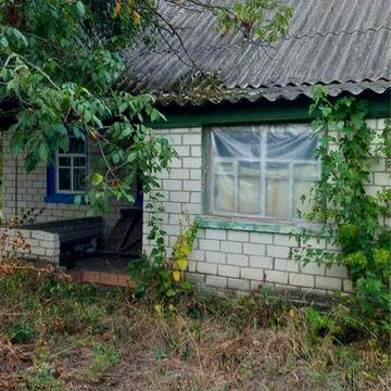 Житловий будинок в селі Тіньки, (м. Чигирин)