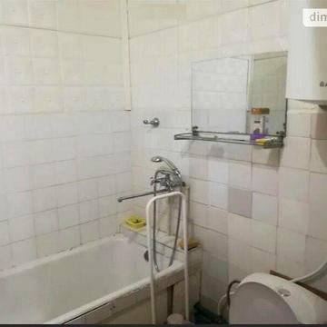 Продаж 1к Квартира Орлика Пилипа проспект