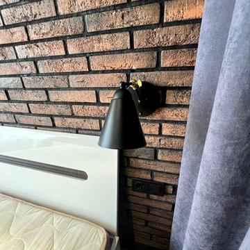 Вид з вікна на центральний парк, новий ремонт