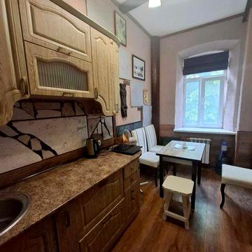 Продається 4 х к.кв. (1+1) на ул. О.Потебні, Центр