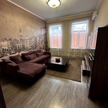 Велика Васильківська вул. (Червоноармійська), 32-Б