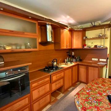 Князя Ярослава Мудрого просп., 8