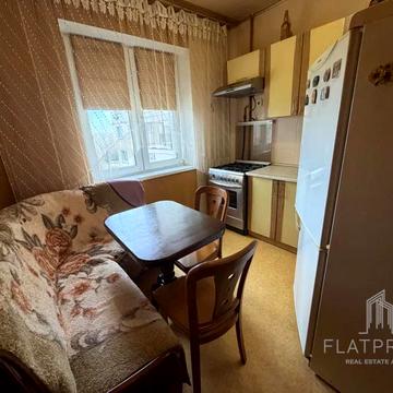 Прирічна вул., 17-Г