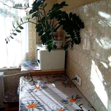 Здам 2-хкімнатну кв., м. Дарница 5 хв. пішки, Дарницький бульв. 17