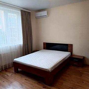 Продаж 4к Квартира Академіка Корольова вулиця