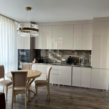 Зарічна вул., 6