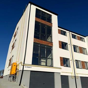 Продаж квартир в смт. Запитів єОселя!!!