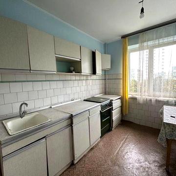 Продаж просторої квартири Сихів (р-н Іскри)